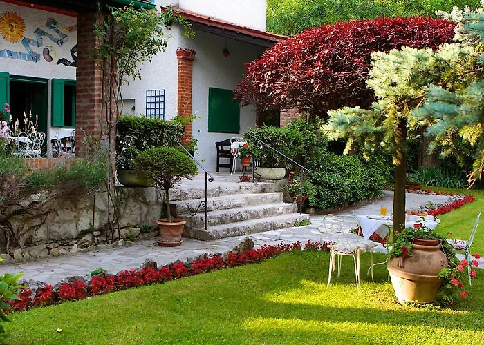 Отель Gruber 2*